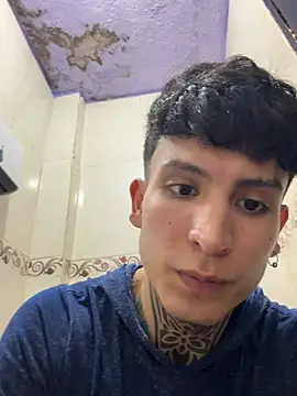 Czat XXX na żywo – _Tomy08calderon