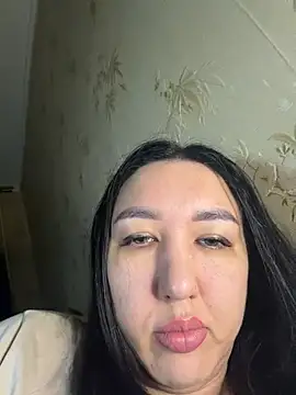Naughtbaby_2025 라이브 XXX 채팅