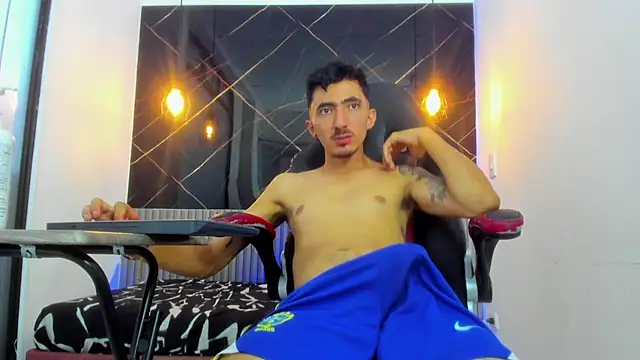 DylanAnderson1 Live XXX-chat