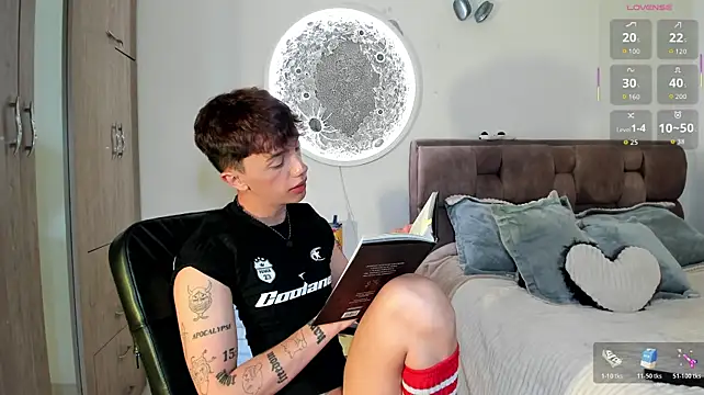 Chat +18 de Timothy_ros ao vivo