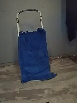 hiddenpleasuresss webkamerás műsora