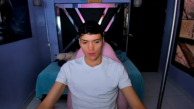 Aron_Darkx Webcamshow