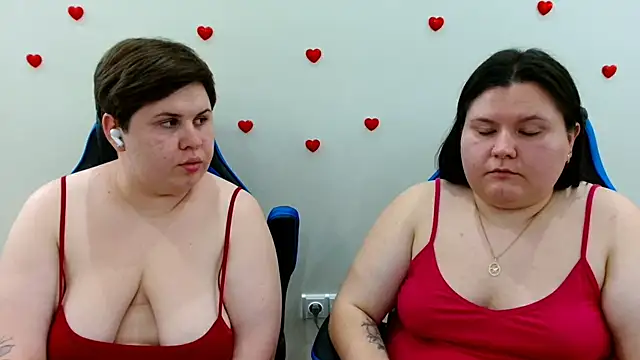 Czat XXX na żywo – BeckyAndHellen