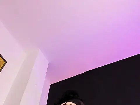 SadieManson_ Adlı Modelin Canlı XXX Sohbeti