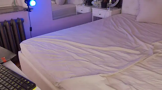 LunaQuinnn Adlı Modelin Canlı XXX Sohbeti