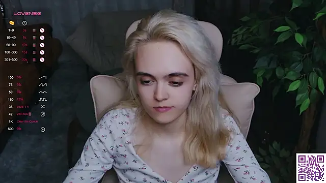 צ'אט XXX בשידור חי של Oxcy_Secret