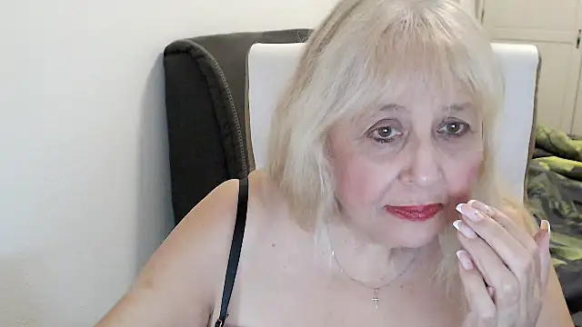 SusiLifeXXX's Live XXX Chat