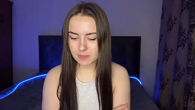 XXX chat uživo modela SelenaBrook