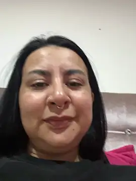 Abril_Luv live XXX chat