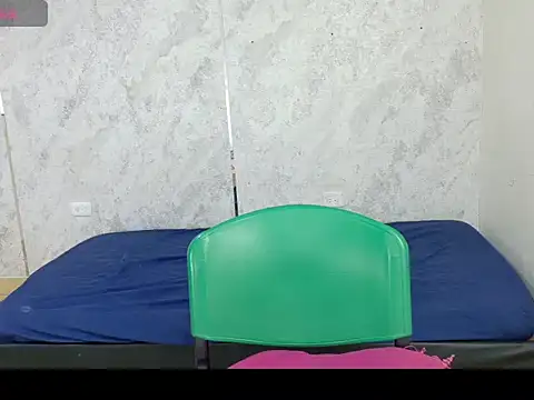 paulina_0_ Adlı Modelin Canlı XXX Sohbeti