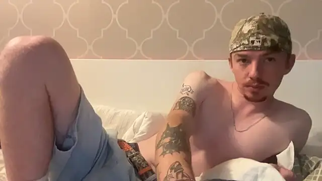 younghungginger's Live XXX Chat