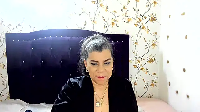 vikyadams Live XXX-Chat