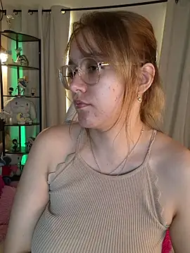 NaomiShimizuのライブXXXチャット