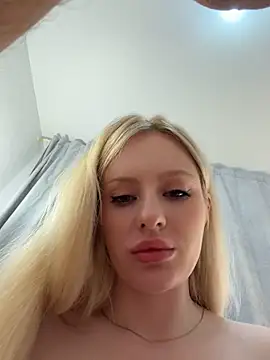 CaseyCumFace XXX чат на живо