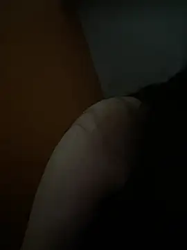 Chat +18 de angelasm ao vivo
