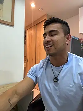 Chris_Clarck Chat XXX in diretta