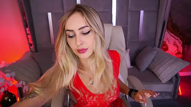 GraceCandy – Naživo XXX chat