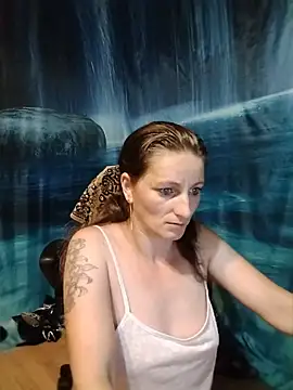 CrazyMaya39's Live XXX Chat