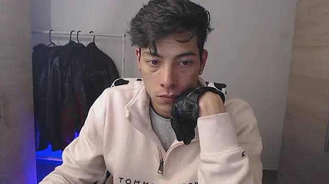 chomelo6 Live XXX-chat