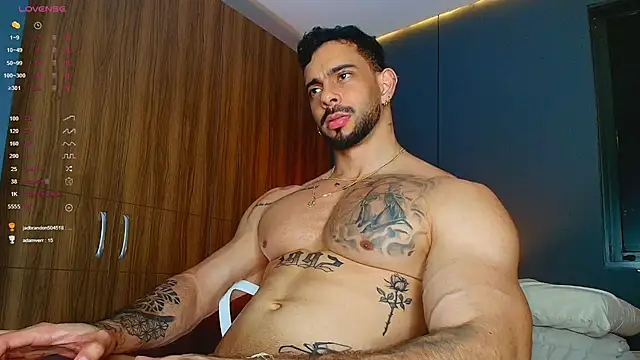 massimo_visconti Adlı Modelin Web Kamerası Şovu