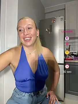 Kittie_Valentine 라이브 XXX 채팅