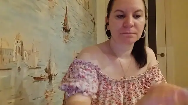 Lauralison Adlı Modelin Canlı XXX Sohbeti