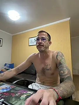 Chat +18 de MeladoDiMel ao vivo