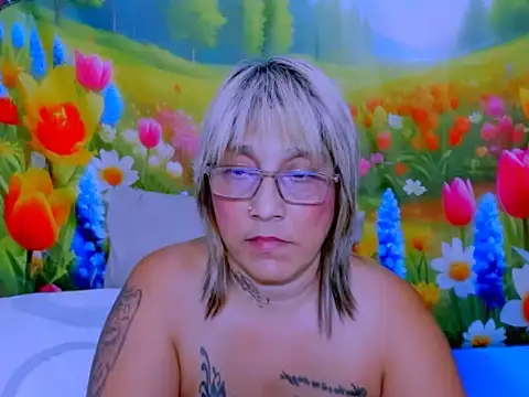 Czat XXX na żywo – indianroxy