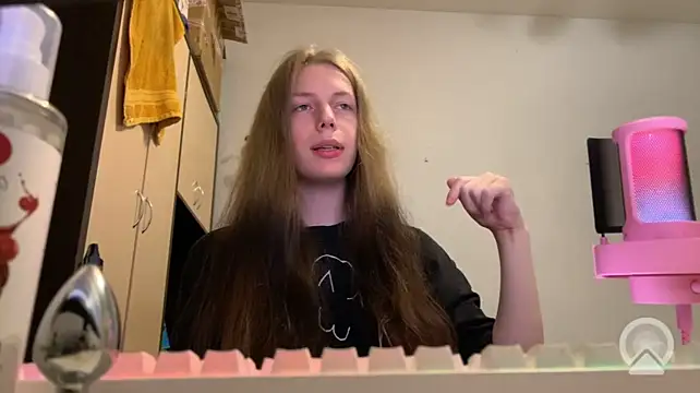 britneylovely Webcam show