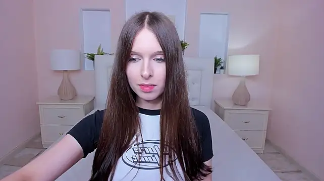 dark_k1tty Chat XXX in diretta