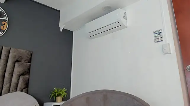 Robin_Rief Webcam show