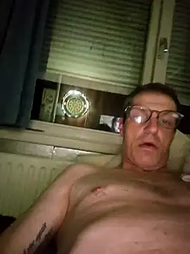 Show modela kristof_keyser na web-kameri