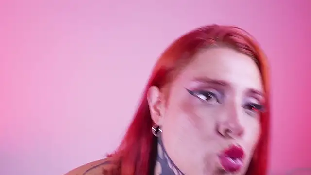 Webkamerová show mystikdollx