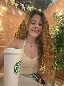 alana15's Live XXX Chat