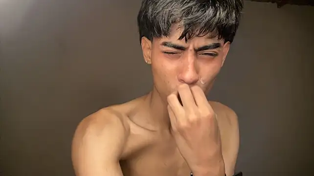 Mauuu18 Live XXX-Chat