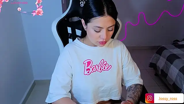 XXX chat uživo modela Victoryyy_