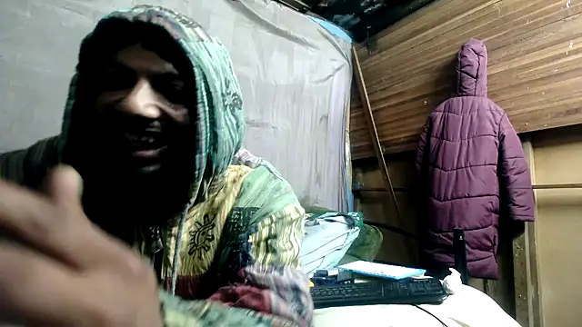 Chat +18 de Camodick ao vivo