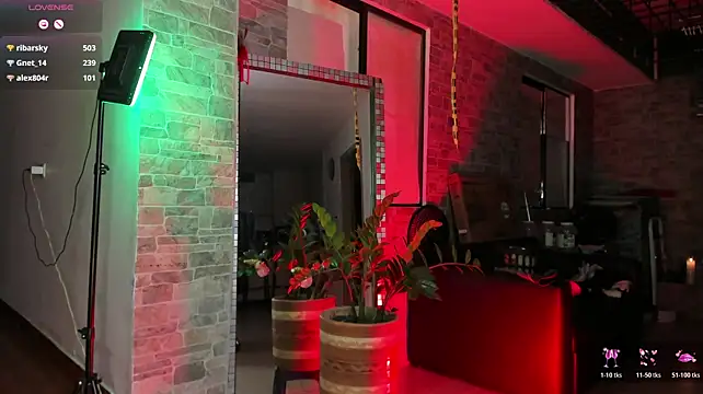 _SARAI_DUPONT – Naživo XXX chat