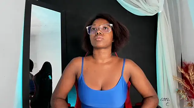Chat XXX en directo de connywellss