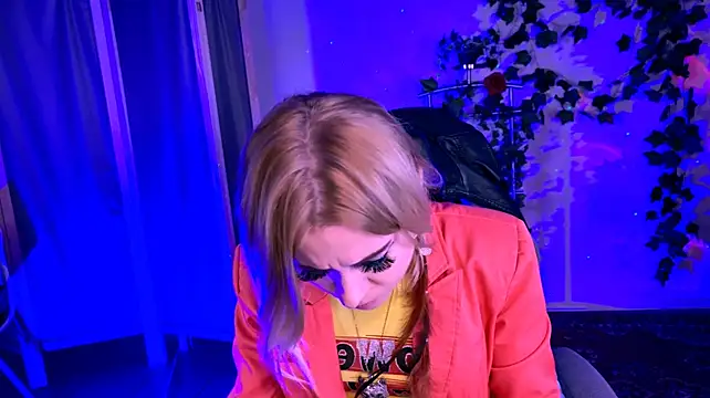 צ'אט XXX בשידור חי של Kumiho_7777