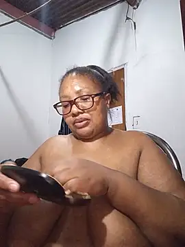 Chatroom XXX en direct de YELLOW_BONE