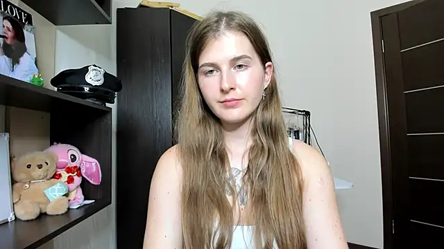 دردشة OhMyAlice الجنسية المباشرة