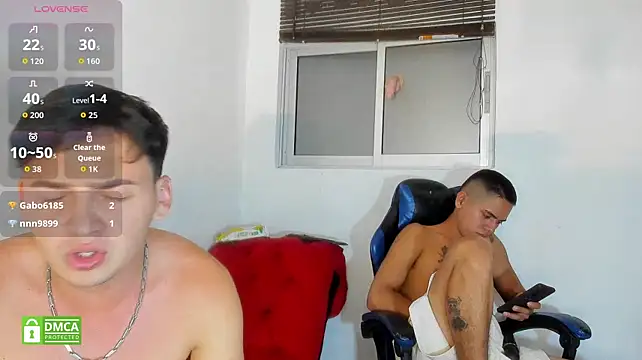Show de BDSMRoom_Latins na webcam