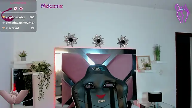 Chatroom XXX en direct de victoria_mooree
