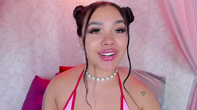 Chatroom XXX en direct de MarianaGarciaa__