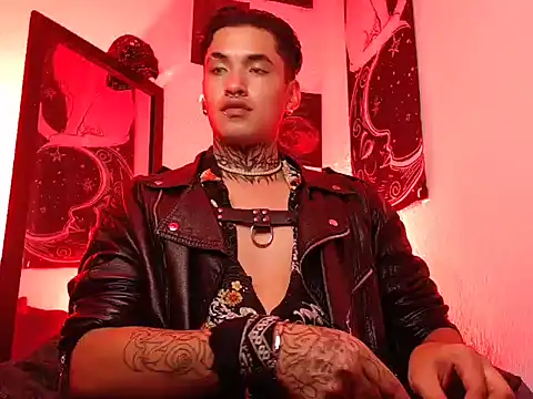 AlecBanne_ Show in webcam