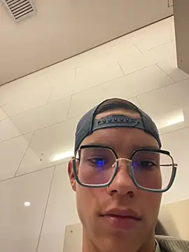 Andres_boy252n Live XXX chat