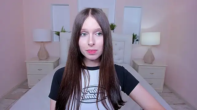 dark_k1tty's Live XXX Chat