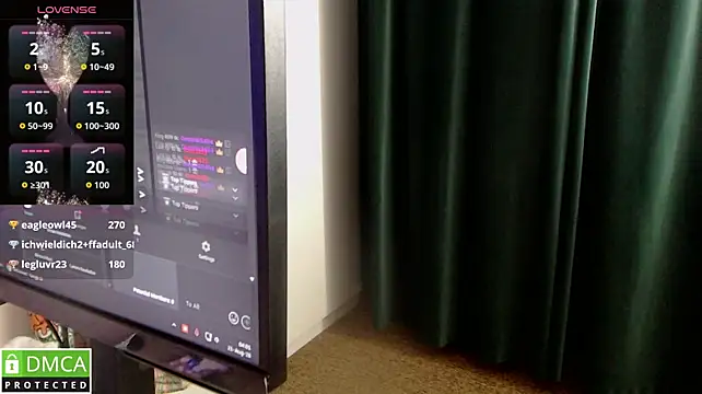 Živý XXX chat reeya71