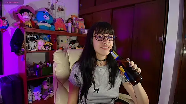 XXX chat uživo modela Marceline_0